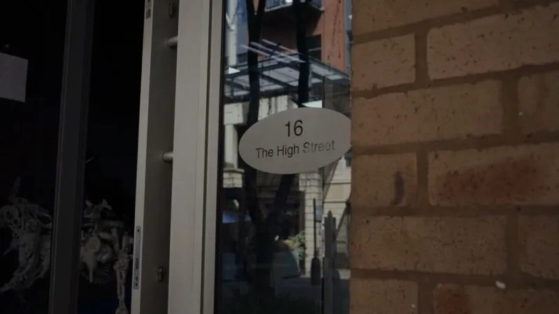 Art Gallery Cinematic Tour